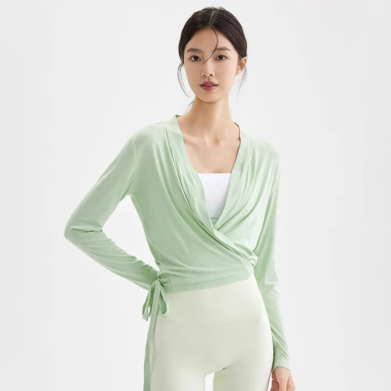 Long Sleeve Loose Sports Shirts Women Gym Yoga Fitness Breathable Two-wear Design Hem Strap Top Soft Comfortable Workout Coat