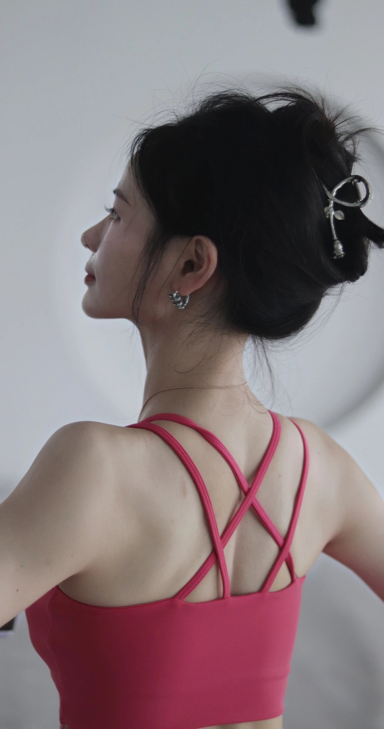Solid Color Women Cross back Fitness sport Bra high strength Tight Top Training Gym Tank Top Yoga Underwear With Chest Pad