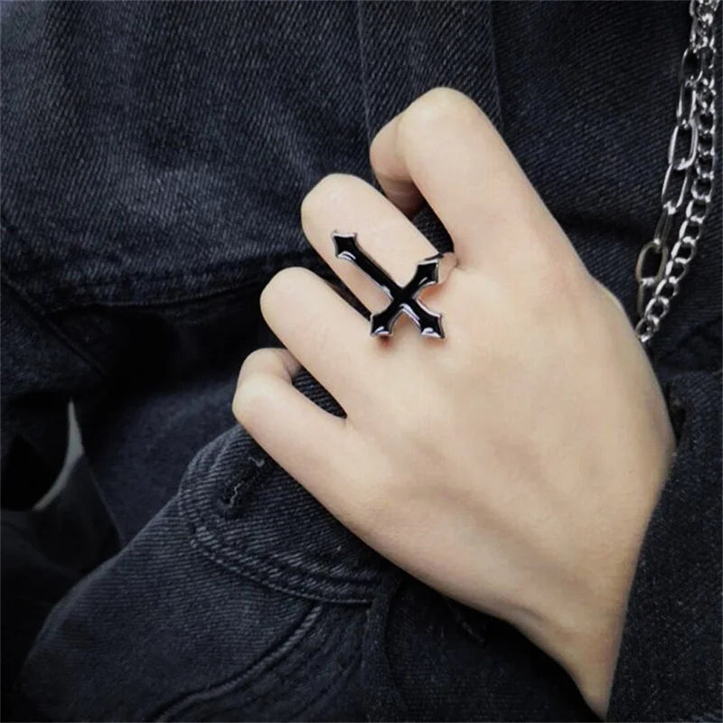 Hip Hop Punk Black Cross Open Rings For Women Trendy Party Jewelry Vintage Gothic Metal Jesus Cross Men's Finger Ring Male Gift