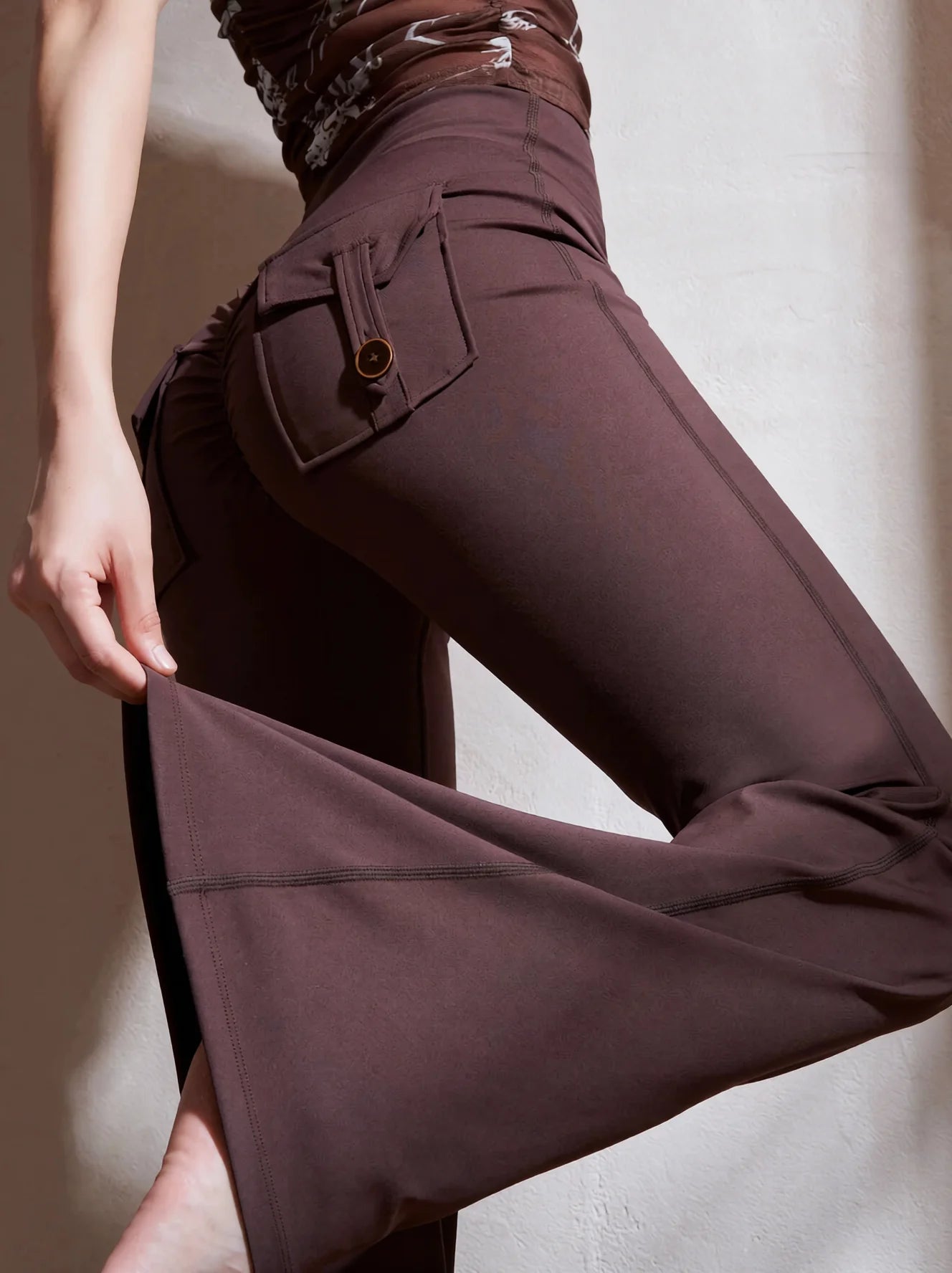 High Waisted Flared Leggings with Pockets and Butt Lift