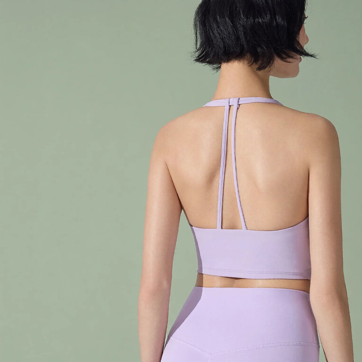 Sculpting Yoga Camisole with Textured Racerback for Comfortable Everyday Wear