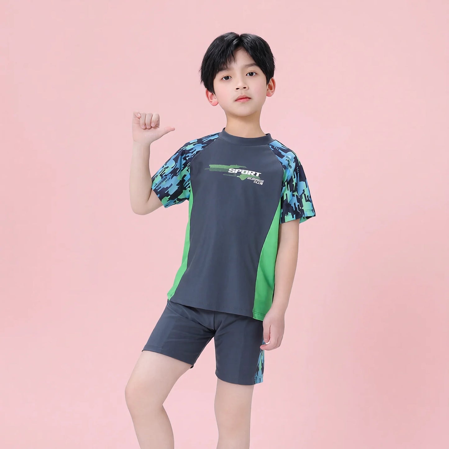 Boys Quick-Dry Rash Guard Swimwear with Sun Protection