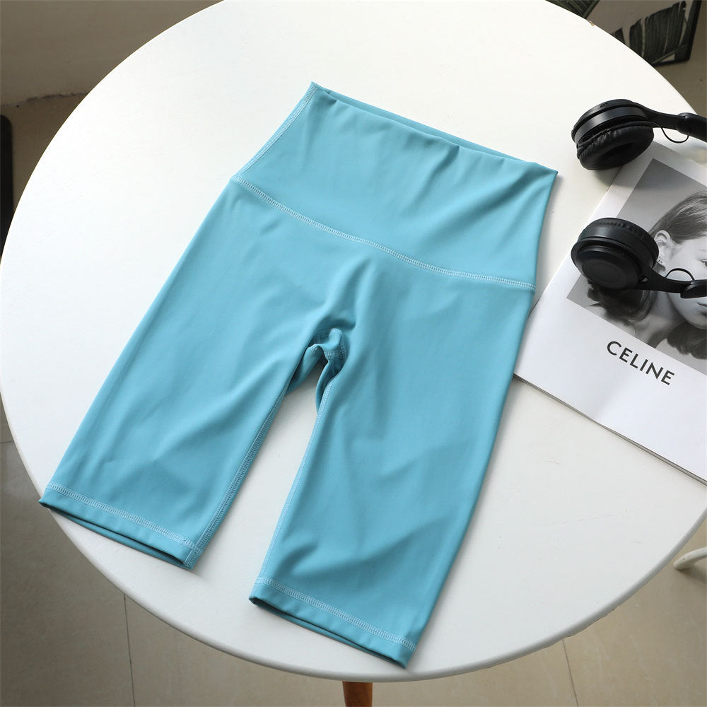High-waisted five-quarter yoga shorts: sculpting comfort for summer athleisure