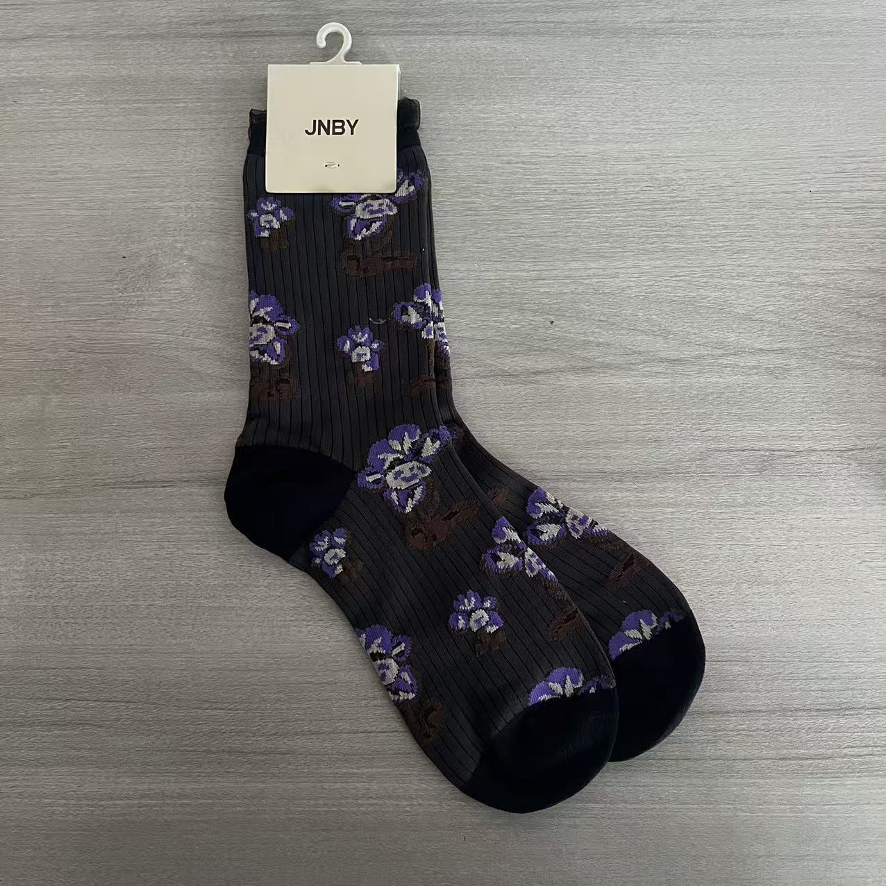 Vintage Jacquard Mid-Calf Socks for Women - Retro Patterned Crew Socks