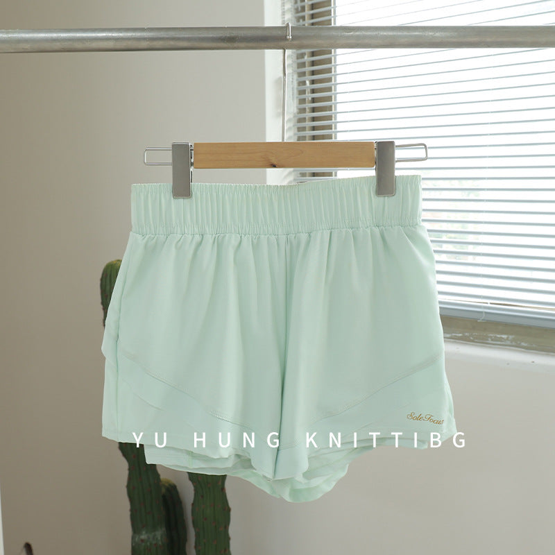 High-waisted comfy shorts