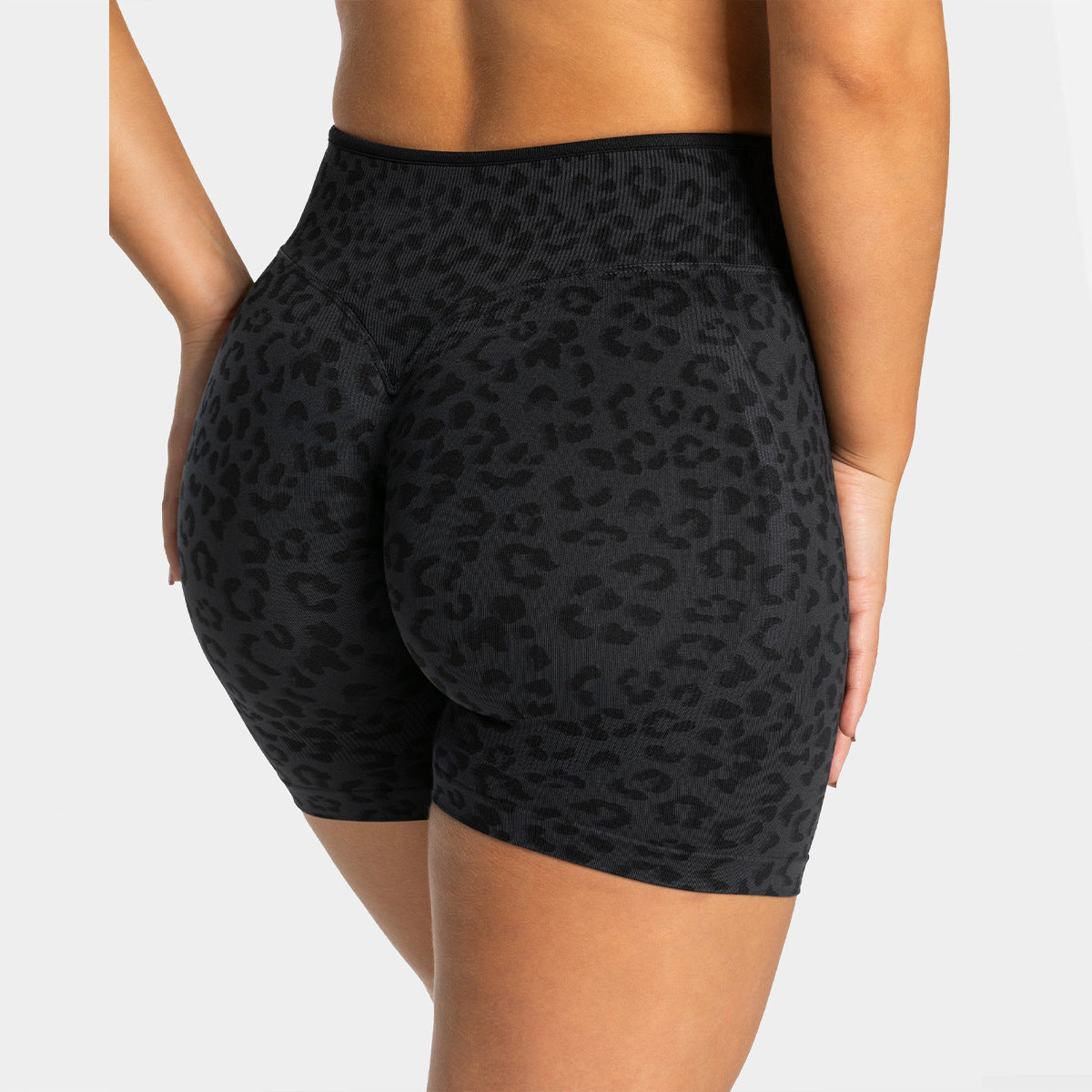 Leopard Print Nylon-Spandex High-Waist Peach Lift Yoga Shorts
