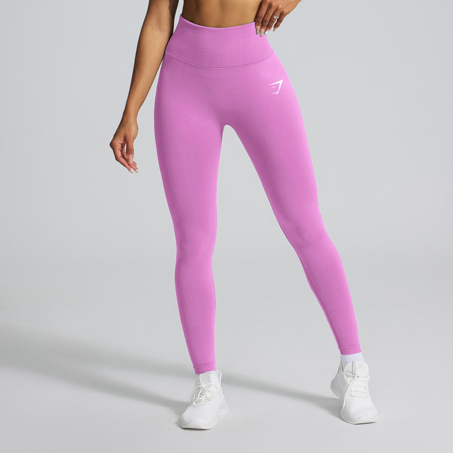 High-waisted butt-lifting yoga leggings mid-length gym training
