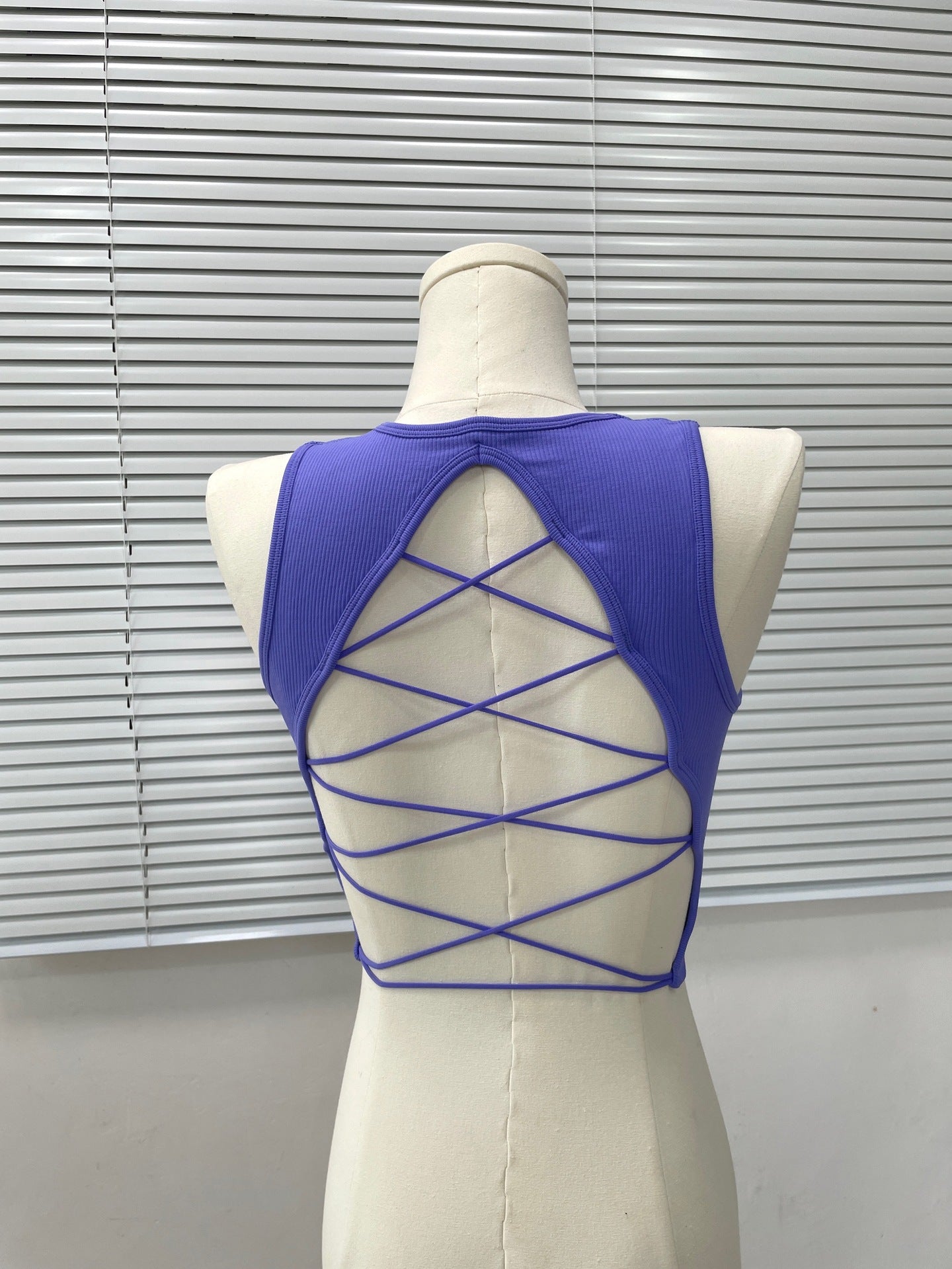 Crisscross Back Sports Bra with Built-in Pads - Yoga Fitness Top