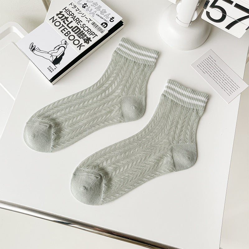 Women's Breathable Mesh Mid-Calf Socks Summer Thin Hollow Out
