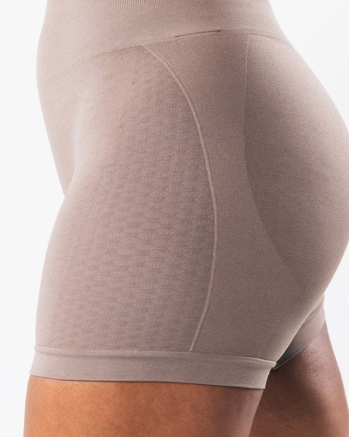 High-Waisted Textured Jacquard Butt-Lifting Yoga Shorts