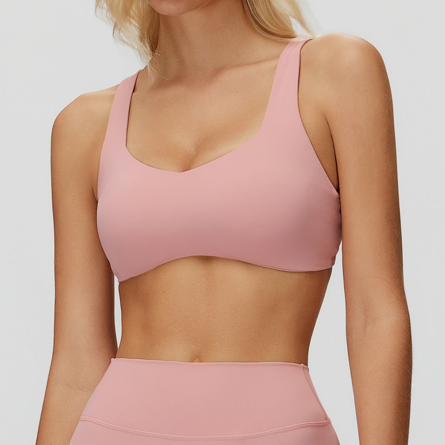 Crossback Strappy Sports Bra with High Support