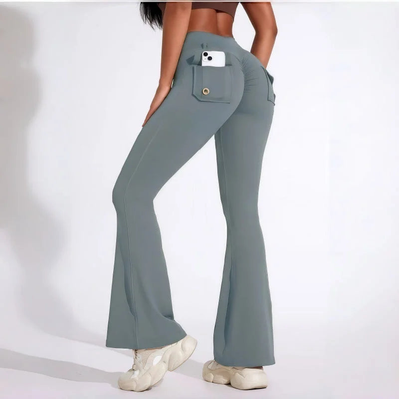 butt-lifting flared yoga leggings with cargo pockets