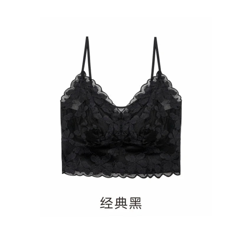 French Wire-Free Lace Bra, Breathable Triangle Cup