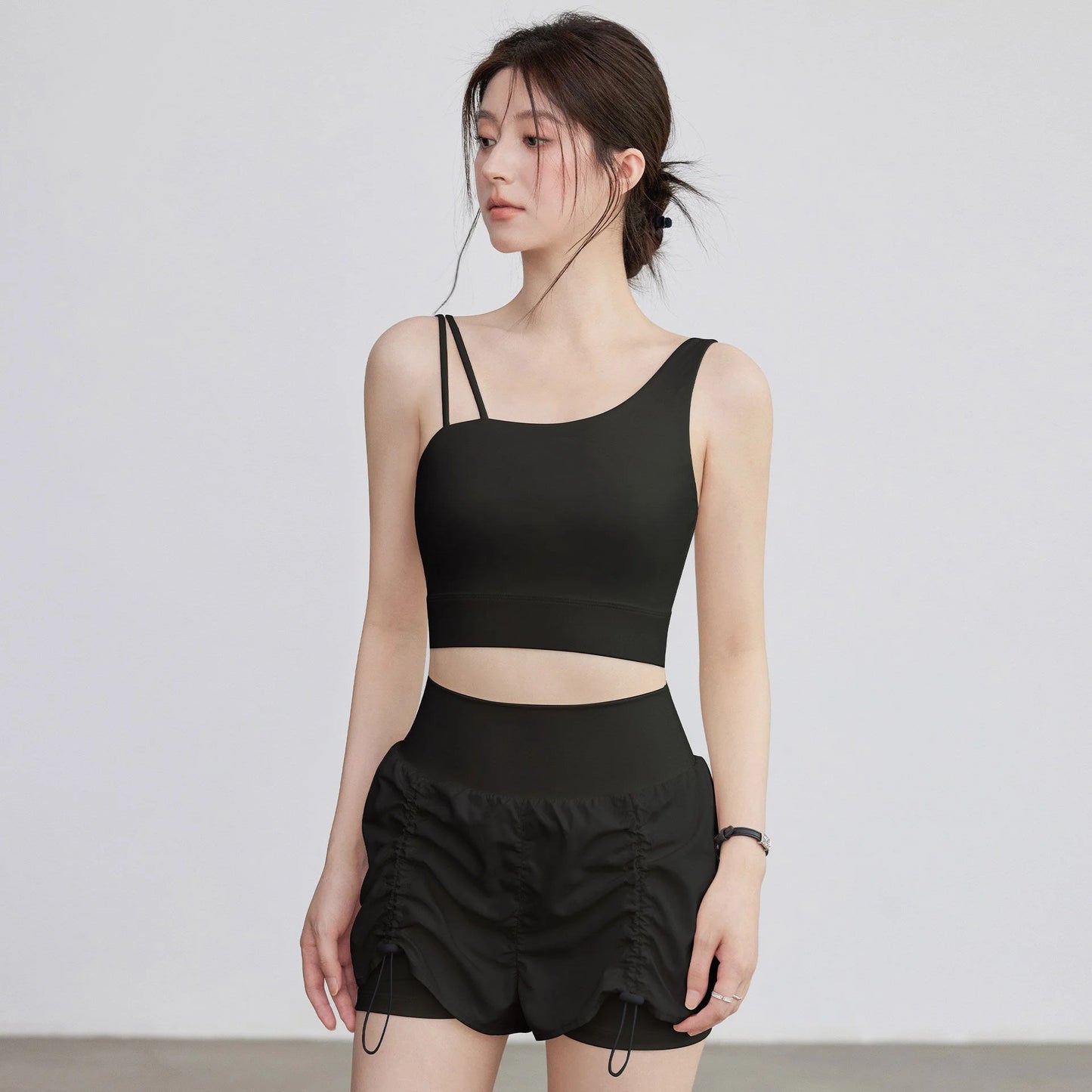 High-Intensity Seamless Sports Bra with Built-In Pads for Running Yoga and Pilates