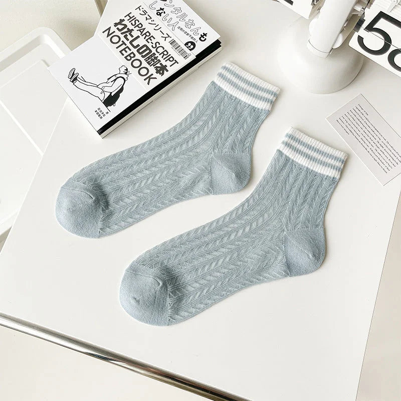 Women's Breathable Mesh Mid-Calf Socks Summer Thin Hollow Out