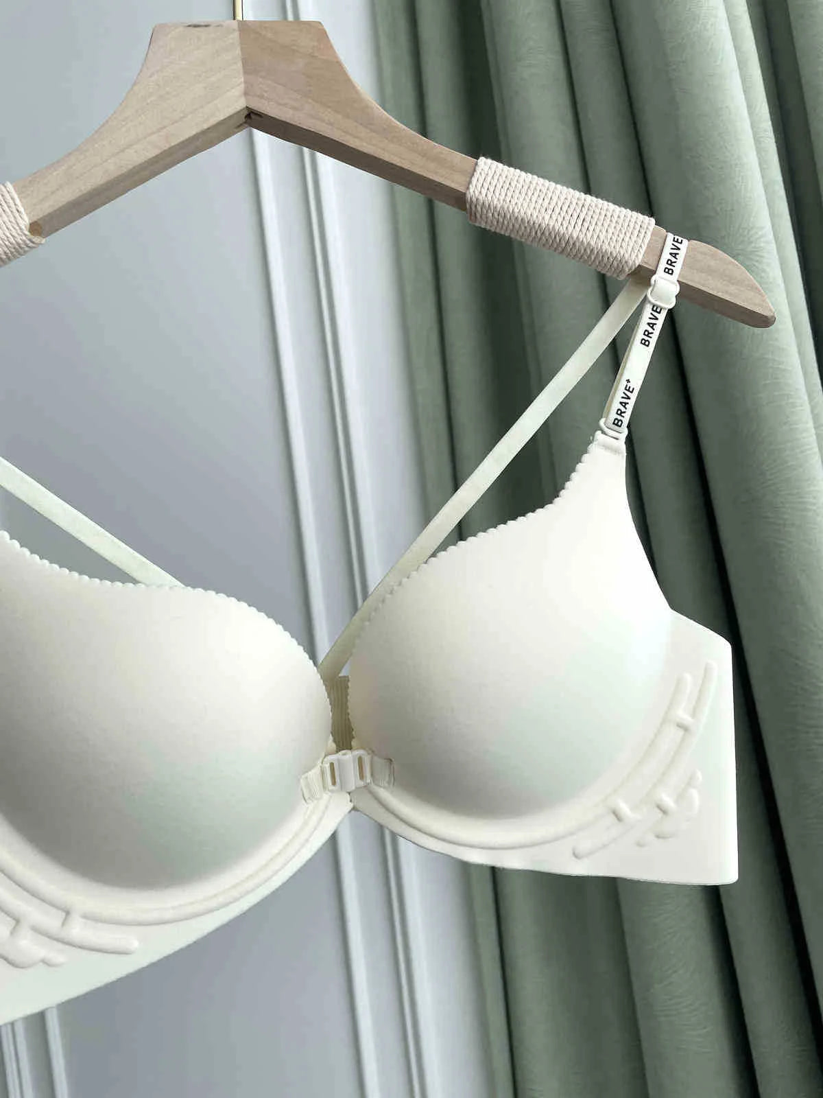Front Hook Wireless Push Up Bra - Beautiful Back Support for Small Bust