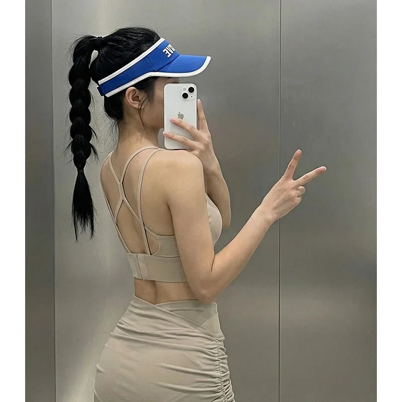 Seamless one-piece sports bra, summer thin crop tank top, crisscross back detail