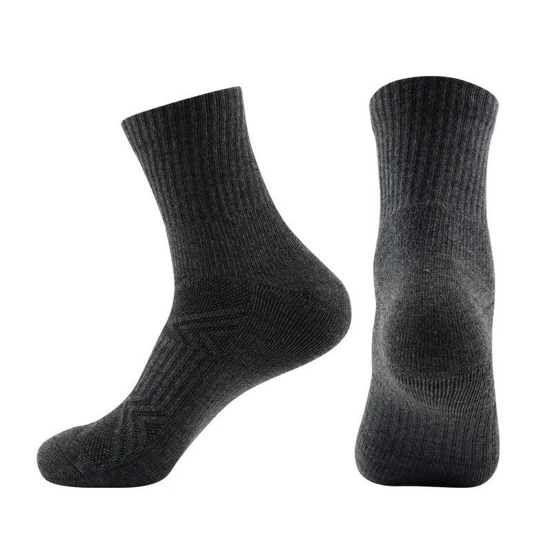 Breathable Cushioned Sports Socks for Running and Everyday Wear