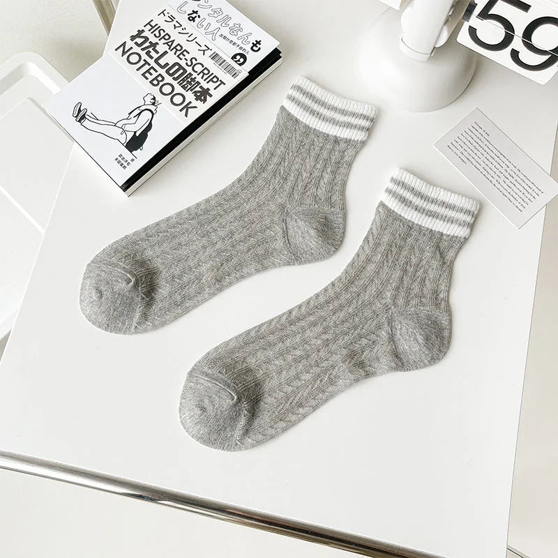 Women's Breathable Mesh Mid-Calf Socks Summer Thin Hollow Out