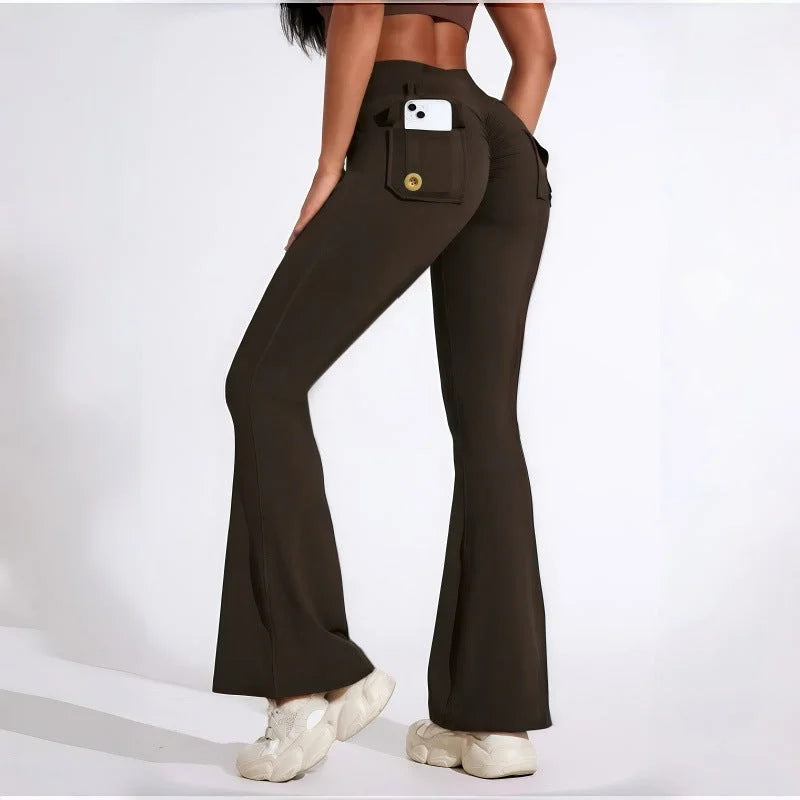 butt-lifting flared yoga leggings with cargo pockets
