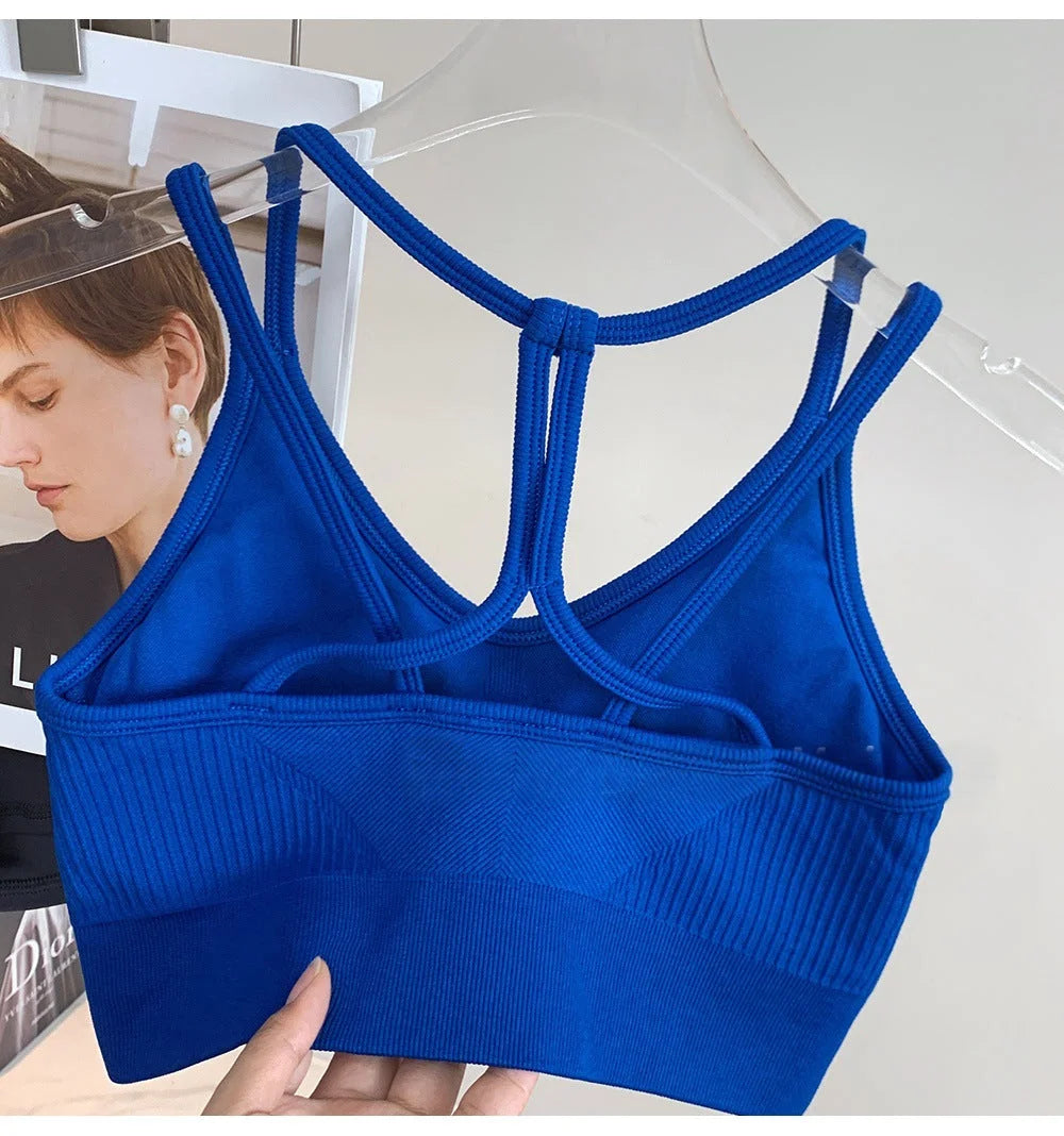 Nude feel sport bra with crisscross back