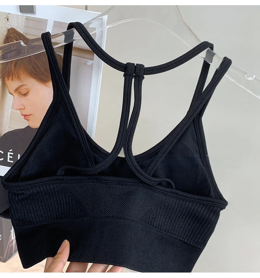 Nude feel sport bra with crisscross back
