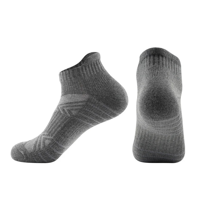 Breathable Cushioned Sports Socks for Running and Everyday Wear