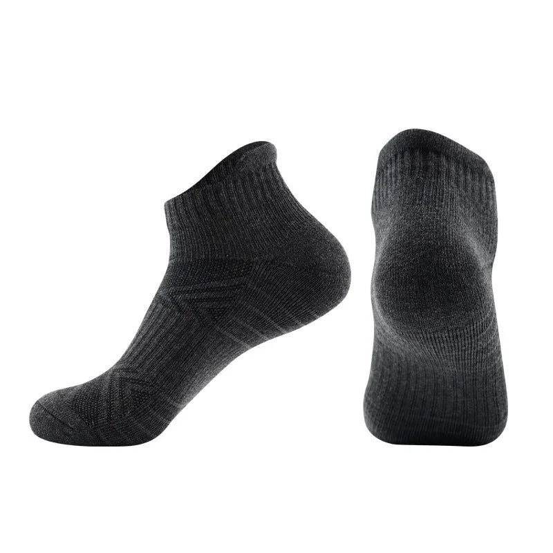 Breathable Cushioned Sports Socks for Running and Everyday Wear