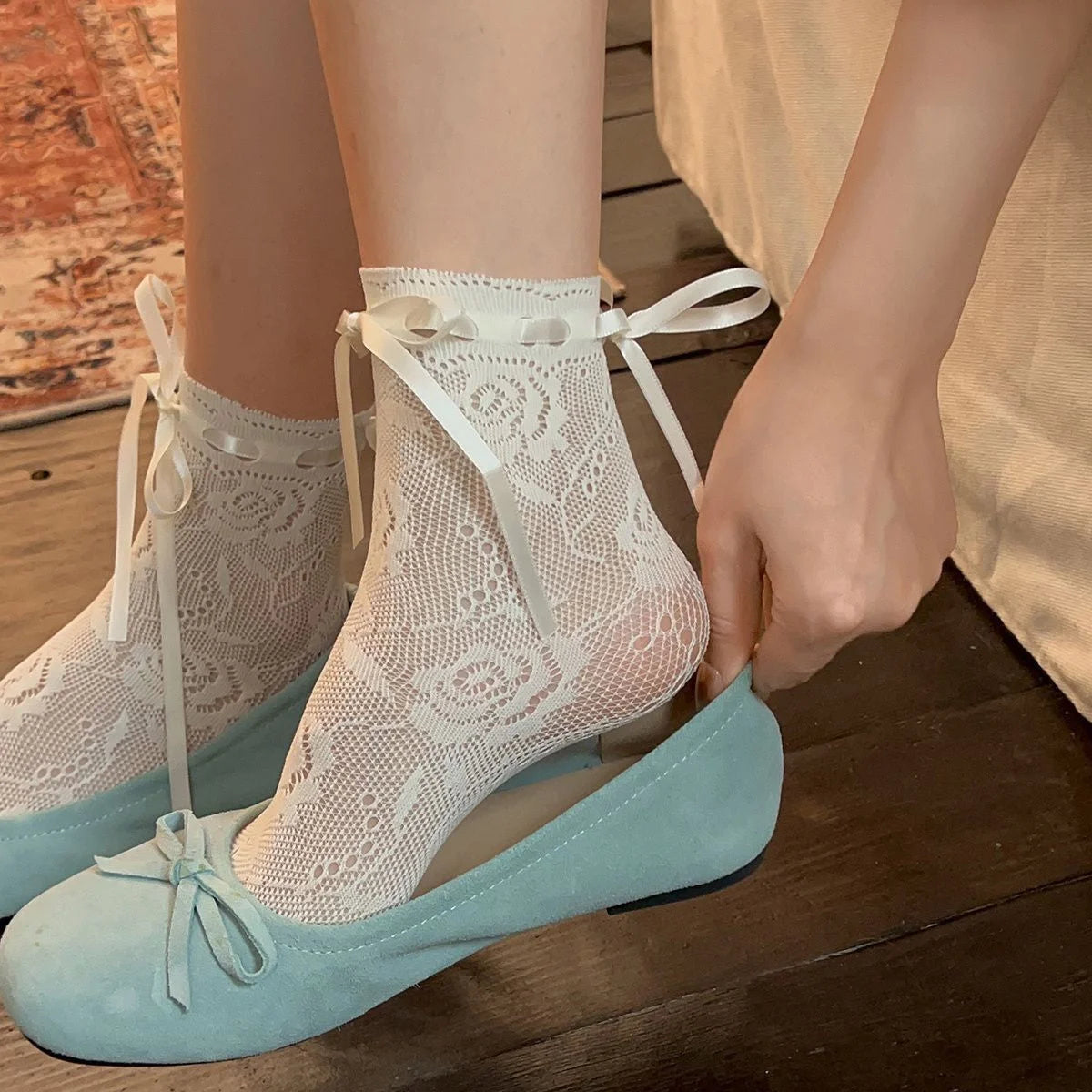 Lace Bow Mid-Calf Socks for Women - Cute Butterfly Frill Knee High Socks