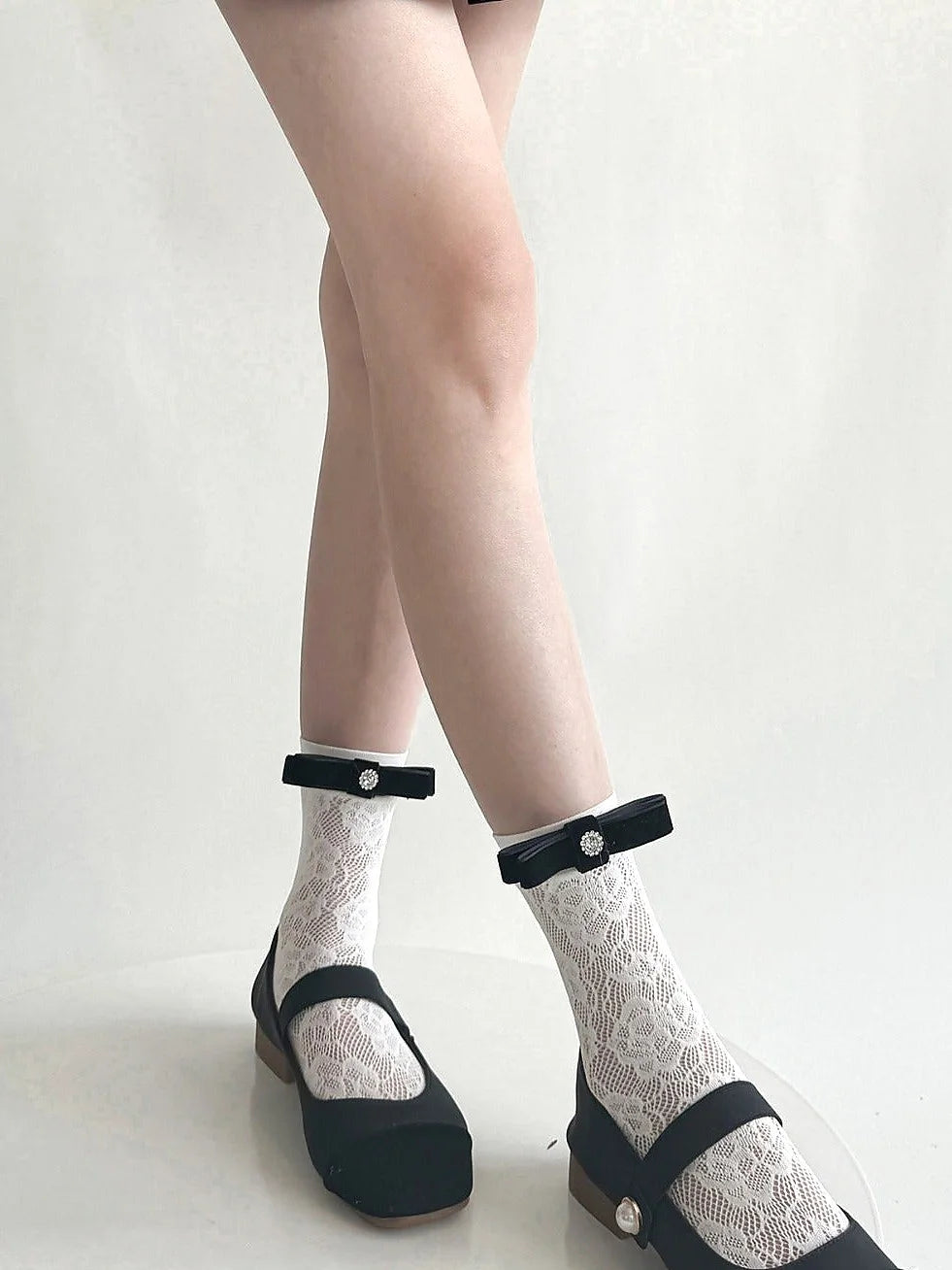 Lace Ankle Socks with Bow Detail - Cream and Black