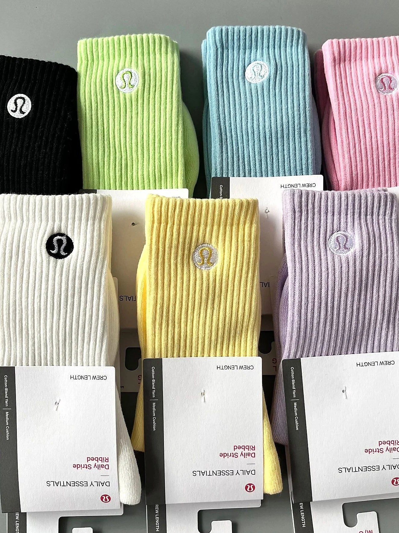 Women's Mid Calf Towel Sole Sports Socks - Breathable Casual Crew Socks