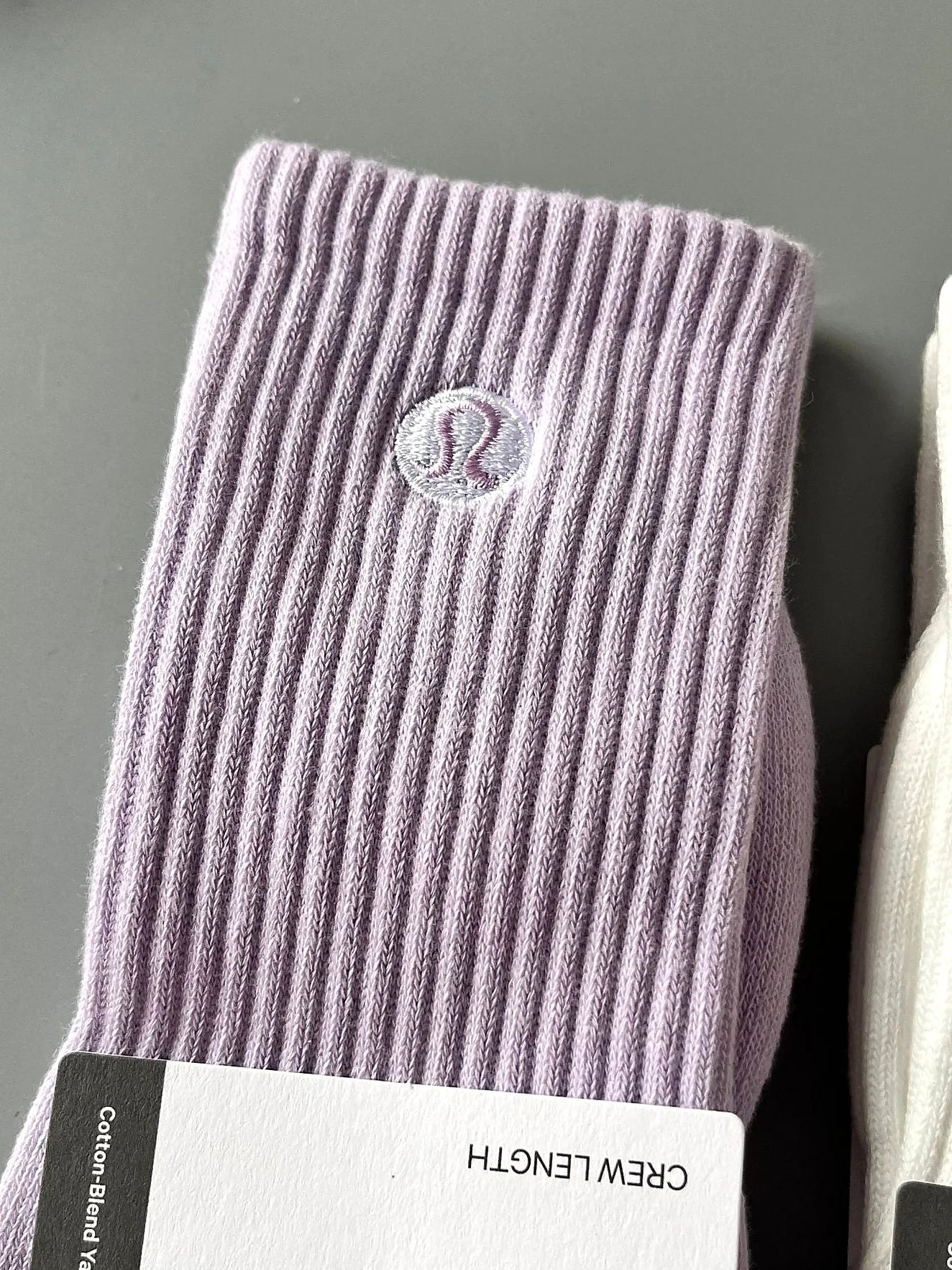 Women's Mid Calf Towel Sole Sports Socks - Breathable Casual Crew Socks