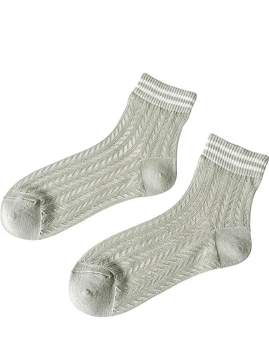 Women's Breathable Mesh Mid-Calf Socks Summer Thin Hollow Out